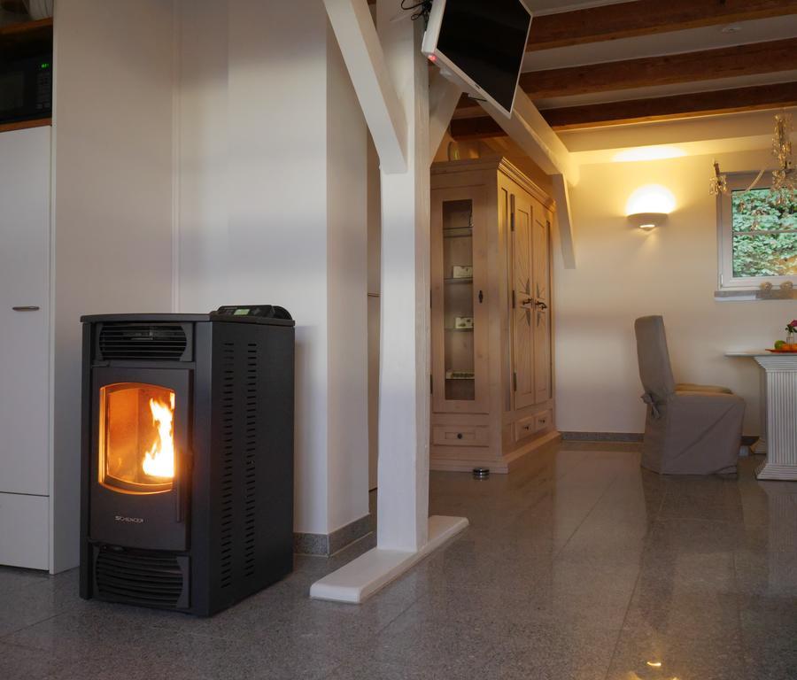 Gesindehaus Charis Villa Кипенхайм Екстериор снимка