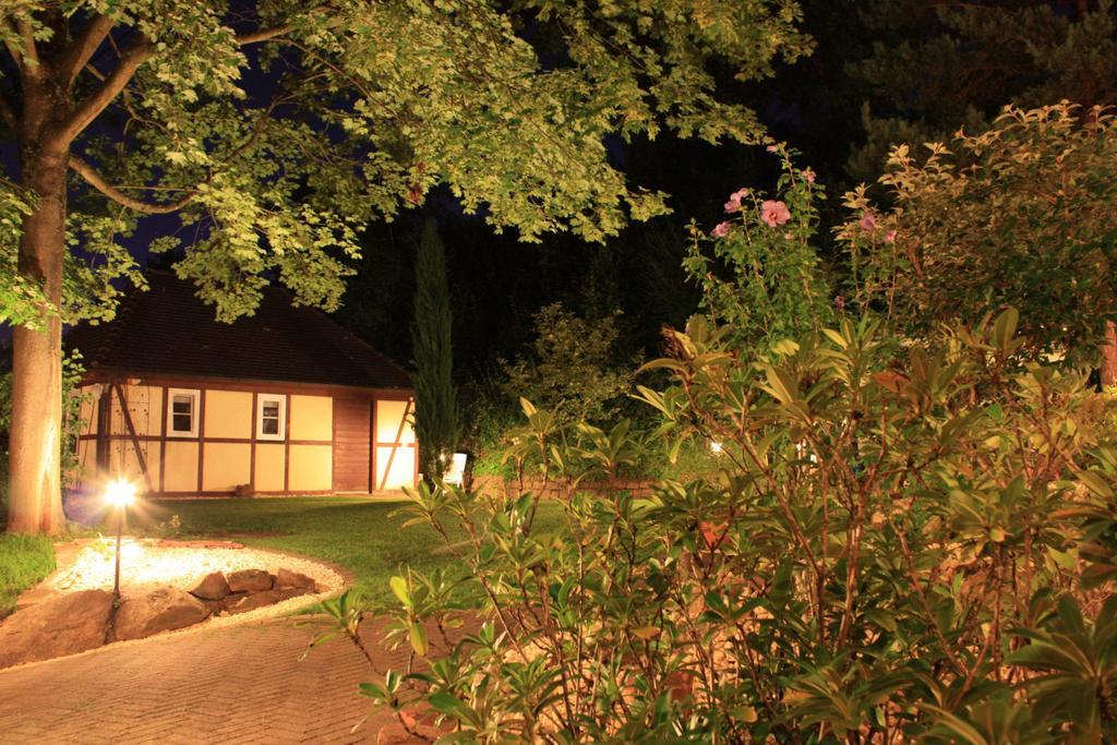 Gesindehaus Charis Villa Кипенхайм Екстериор снимка