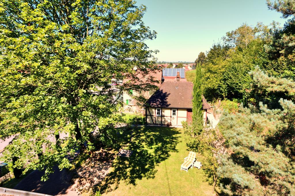 Gesindehaus Charis Villa Кипенхайм Екстериор снимка