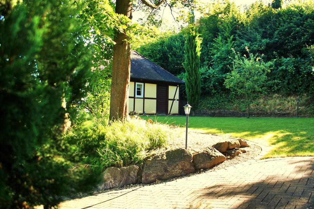 Gesindehaus Charis Villa Кипенхайм Екстериор снимка