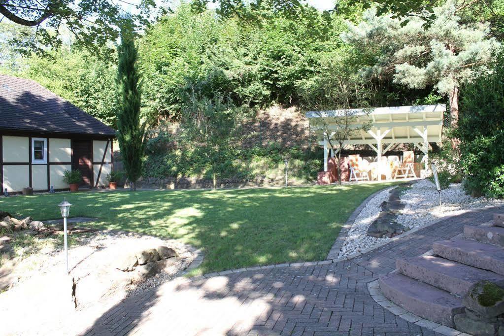 Gesindehaus Charis Villa Кипенхайм Екстериор снимка