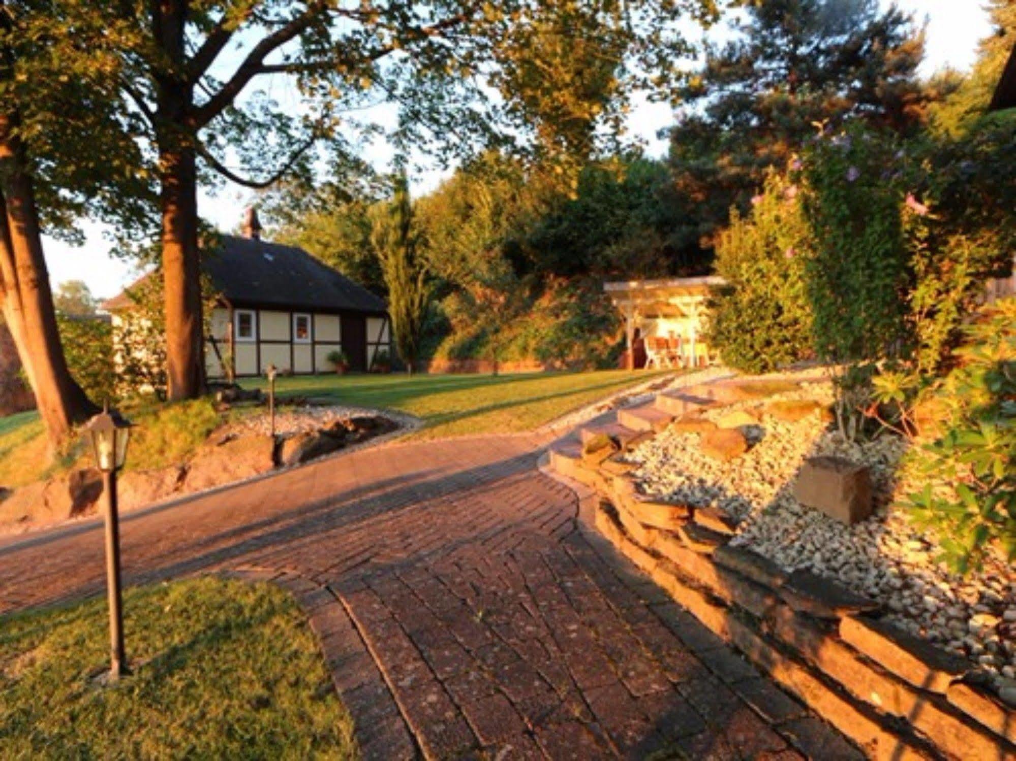 Gesindehaus Charis Villa Кипенхайм Екстериор снимка