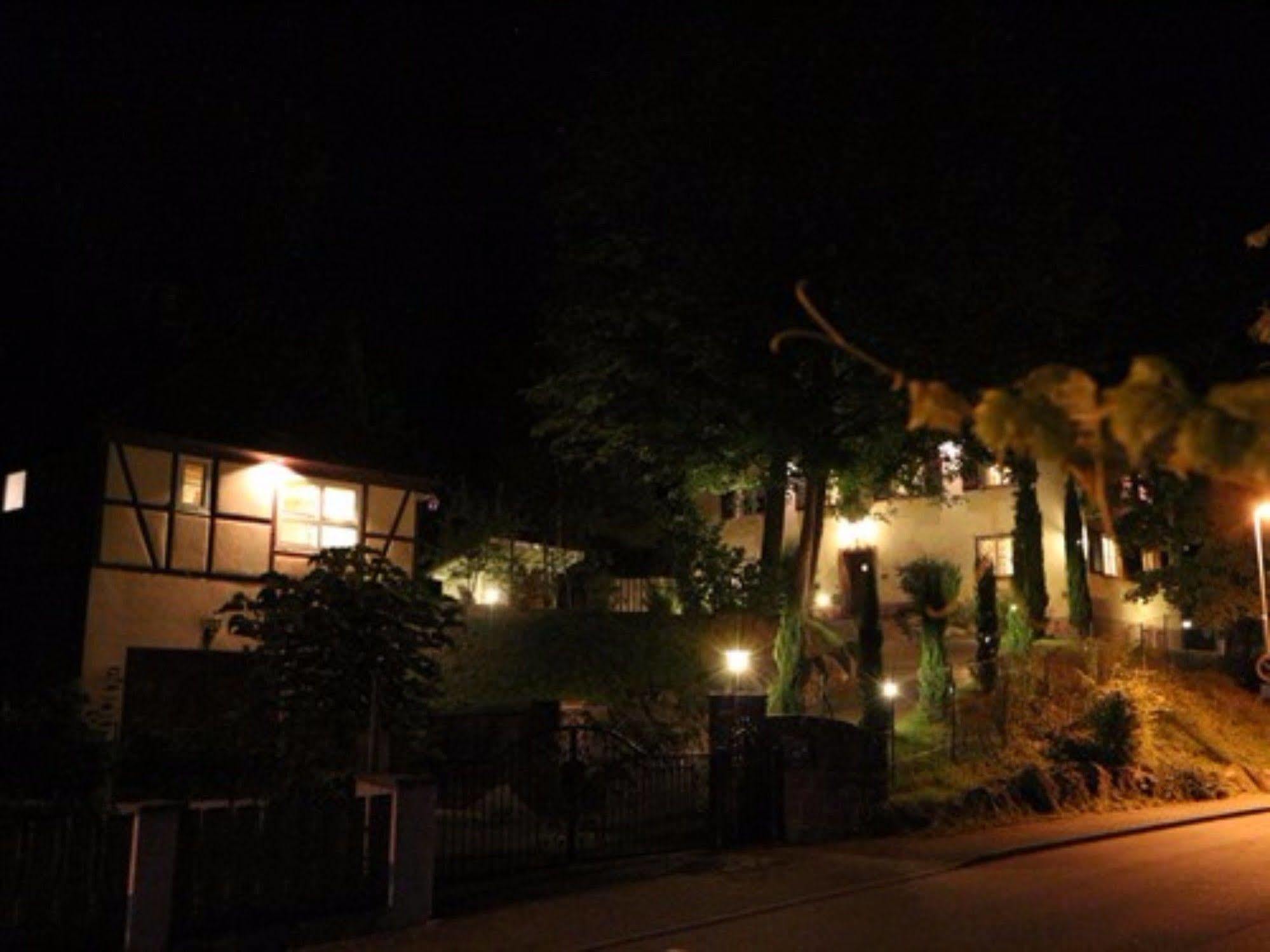 Gesindehaus Charis Villa Кипенхайм Екстериор снимка