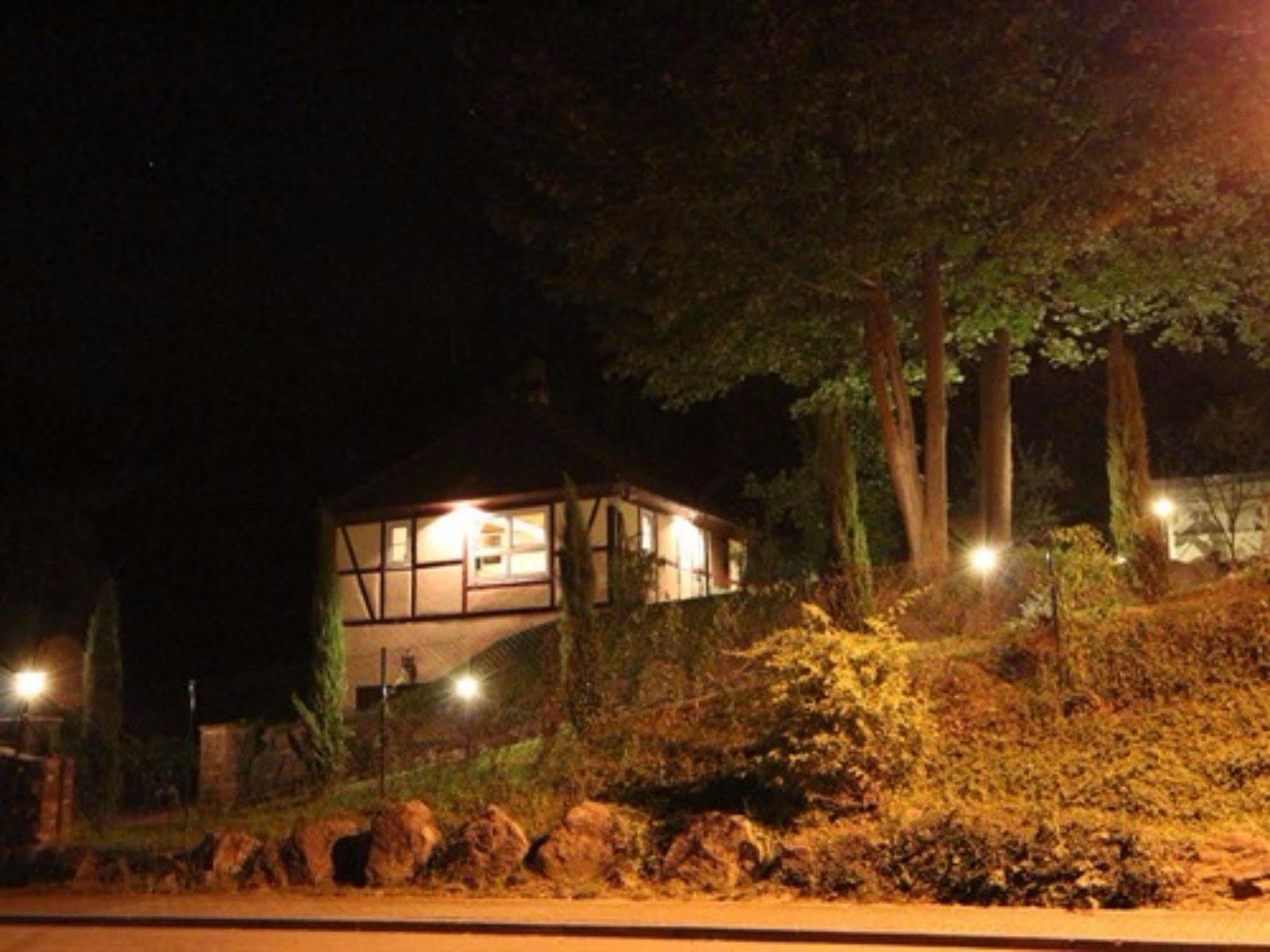 Gesindehaus Charis Villa Кипенхайм Екстериор снимка