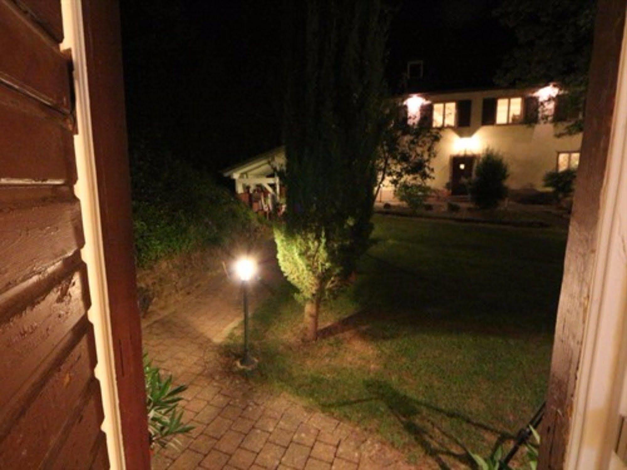 Gesindehaus Charis Villa Кипенхайм Екстериор снимка